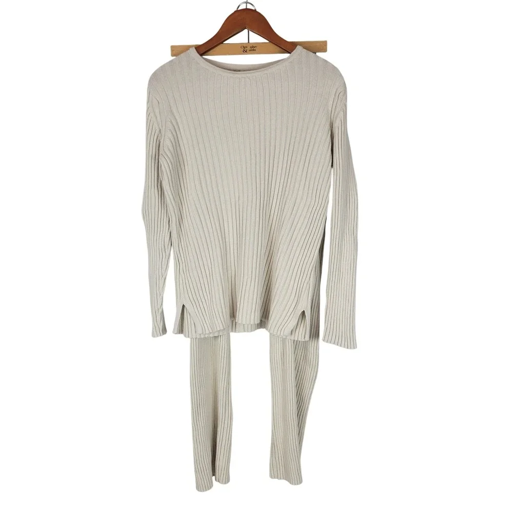 GAP Maternity Ribbed Matching Set - Picture 2 of 12